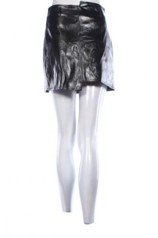 Пола - панталон Unbranded, Размер M, Цвят Черен, Цена 2,04 €