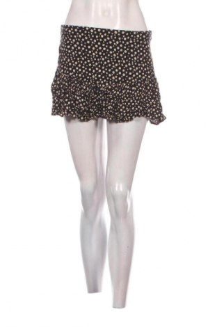 Пола - панталон Zara, Размер M, Цвят Многоцветен, Цена 2,04 €