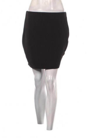 Пола Amisu, Размер L, Цвят Черен, Цена 2,04 €