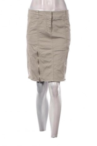 Пола Amisu, Размер M, Цвят Сив, Цена 2,04 €