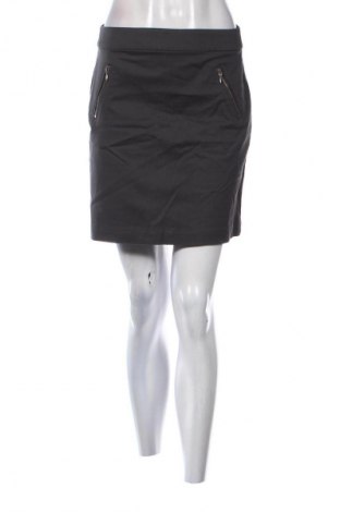 Пола Camaieu, Размер S, Цвят Сив, Цена 2,04 €