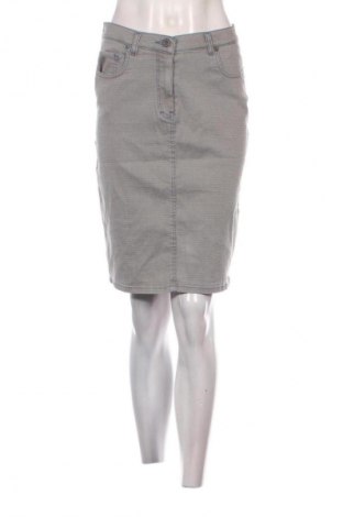 Пола Diusca, Размер M, Цвят Многоцветен, Цена 2,04 €