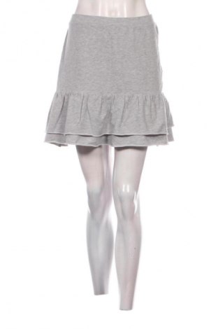 Пола Diverse, Размер L, Цвят Сив, Цена 2,04 €