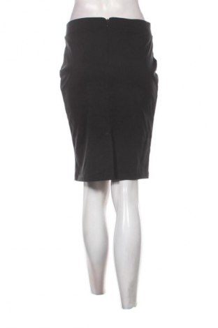 Пола Esmara, Размер S, Цвят Черен, Цена 2,04 €