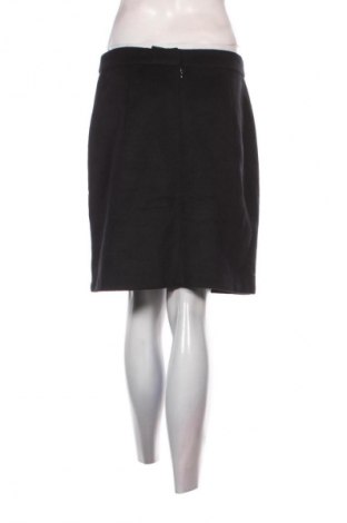 Пола Esprit, Размер M, Цвят Черен, Цена 4,09 €