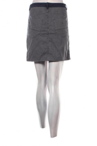 Пола Esprit, Размер M, Цвят Многоцветен, Цена 2,04 €