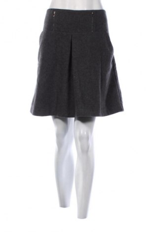 Пола Esprit, Размер M, Цвят Сив, Цена 7,15 €