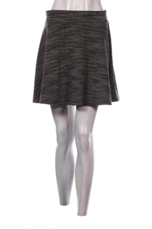 Пола Fb Sister, Размер L, Цвят Многоцветен, Цена 2,04 €