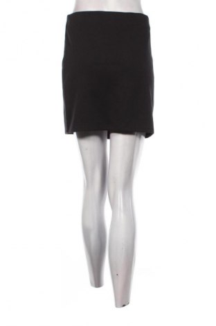 Пола H&M, Размер M, Цвят Черен, Цена 2,04 €