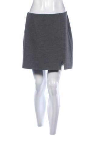 Пола H&M, Размер M, Цвят Сив, Цена 3,06 €