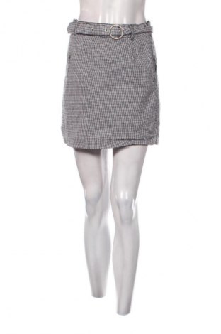 Пола H&M Divided, Размер S, Цвят Многоцветен, Цена 2,04 €