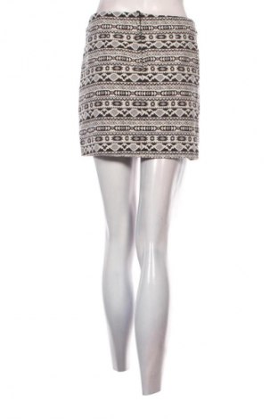 Пола H&M Divided, Размер S, Цвят Многоцветен, Цена 2,04 €