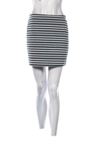 Пола House, Размер M, Цвят Многоцветен, Цена 4,60 €