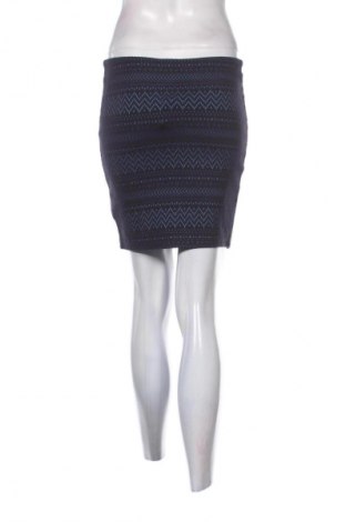 Пола House, Размер S, Цвят Многоцветен, Цена 2,04 €