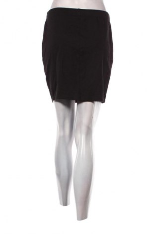 Пола Janina, Размер M, Цвят Черен, Цена 2,04 €