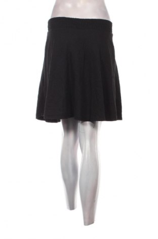 Пола Lager 157, Размер M, Цвят Черен, Цена 2,04 €