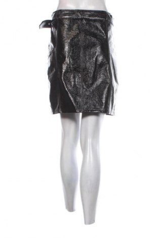 Пола Laulia, Размер M, Цвят Черен, Цена 2,04 €