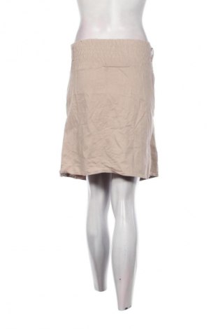 Пола Made In Italy, Размер M, Цвят Бежов, Цена 2,04 €