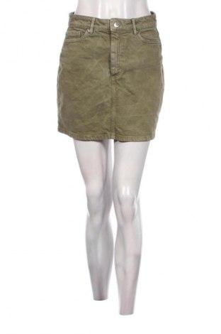 Пола ONLY, Размер S, Цвят Зелен, Цена 2,04 €