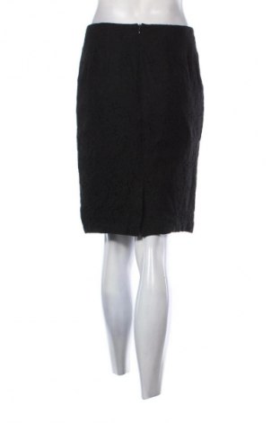 Пола Promod, Размер M, Цвят Черен, Цена 3,57 €