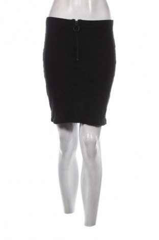 Пола Sinsay, Размер S, Цвят Черен, Цена 2,04 €