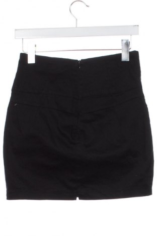 Пола Sisters Point, Размер XS, Цвят Черен, Цена 2,04 €