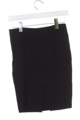 Пола Stefanel, Размер XS, Цвят Черен, Цена 2,55 €