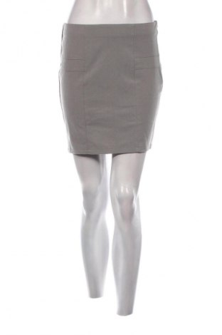 Пола Terranova, Размер M, Цвят Сив, Цена 2,04 €