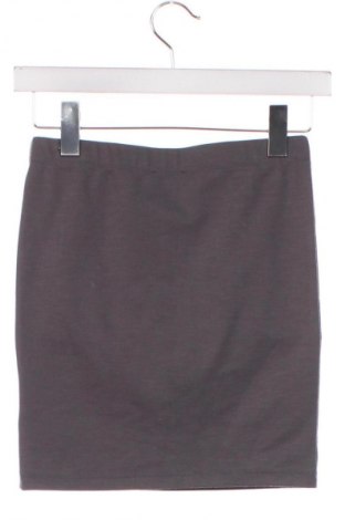 Пола Terranova, Размер XS, Цвят Сив, Цена 2,04 €