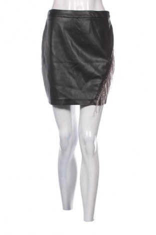 Пола Unbranded, Размер S, Цвят Черен, Цена 7,66 €