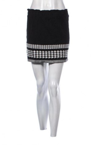 Пола Unbranded, Размер S, Цвят Многоцветен, Цена 2,04 €