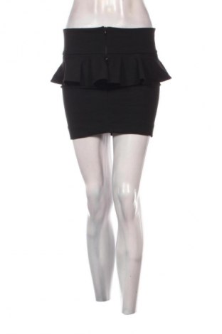 Пола Unbranded, Размер M, Цвят Черен, Цена 2,04 €