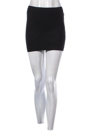 Пола Unbranded, Размер S, Цвят Черен, Цена 2,04 €