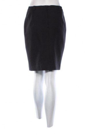 Пола Unbranded, Размер M, Цвят Черен, Цена 2,04 €