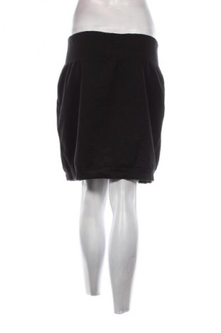 Пола Unbranded, Размер XL, Цвят Черен, Цена 2,04 €