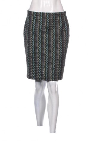 Пола Unbranded, Размер M, Цвят Многоцветен, Цена 2,04 €