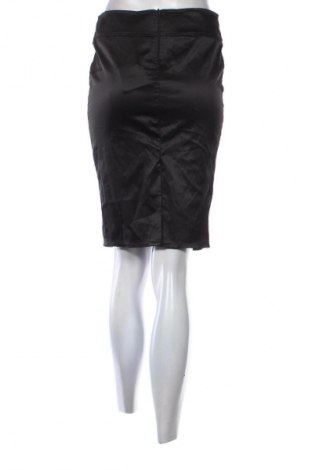 Пола Unbranded, Размер M, Цвят Черен, Цена 7,15 €