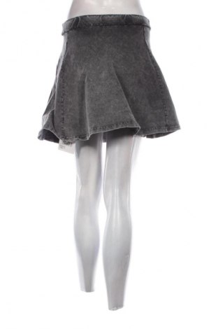 Пола Unbranded, Размер S, Цвят Сив, Цена 2,04 €