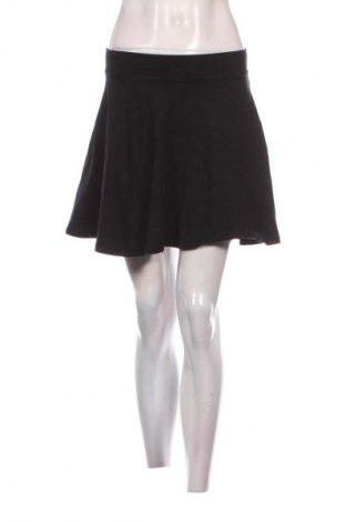 Пола Unbranded, Размер S, Цвят Черен, Цена 2,04 €