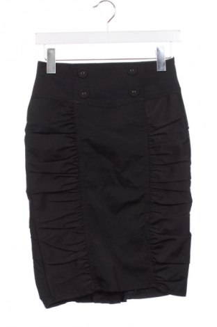 Пола Unbranded, Размер XS, Цвят Черен, Цена 2,04 €