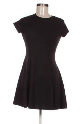 Sukienka Bershka, Rozmiar M, Kolor Czarny, Cena 56,99 zł