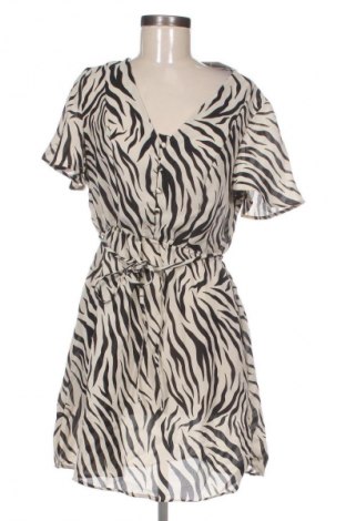 Kleid Calliope, Größe M, Farbe Mehrfarbig, Preis 4,99 €