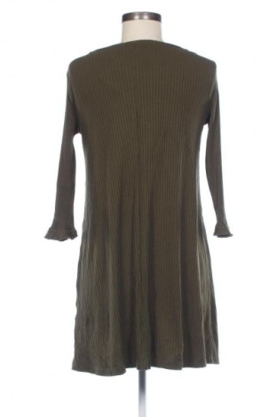 Рокля Clockhouse, Размер S, Цвят Зелен, Цена 2,04 €