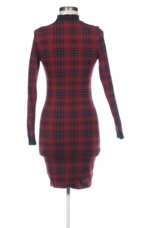 Šaty  Fb Sister, Velikost S, Barva Vícebarevné, Cena  49,00 Kč