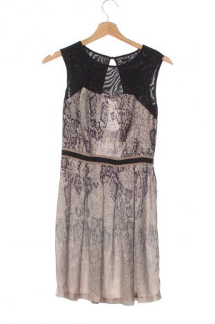 Rochie Guess, Mărime XS, Culoare Multicolor, Preț 152,99 Lei