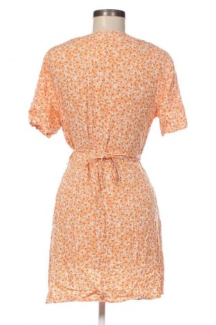 Šaty  H&M, Velikost M, Barva Vícebarevné, Cena  89,00 Kč