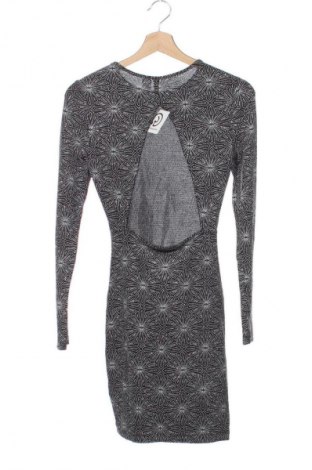 Šaty  H&M, Velikost XS, Barva Vícebarevné, Cena  89,00 Kč