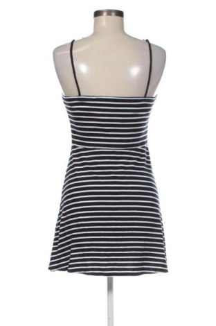 Φόρεμα H&M Divided, Μέγεθος M, Χρώμα Πολύχρωμο, Τιμή 3,99 €