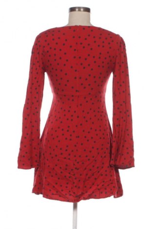 Ruha Laurella, Méret S, Szín Piros, Ár 3 429 Ft