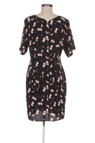 Šaty  Pieces, Velikost L, Barva Vícebarevné, Cena  289,00 Kč